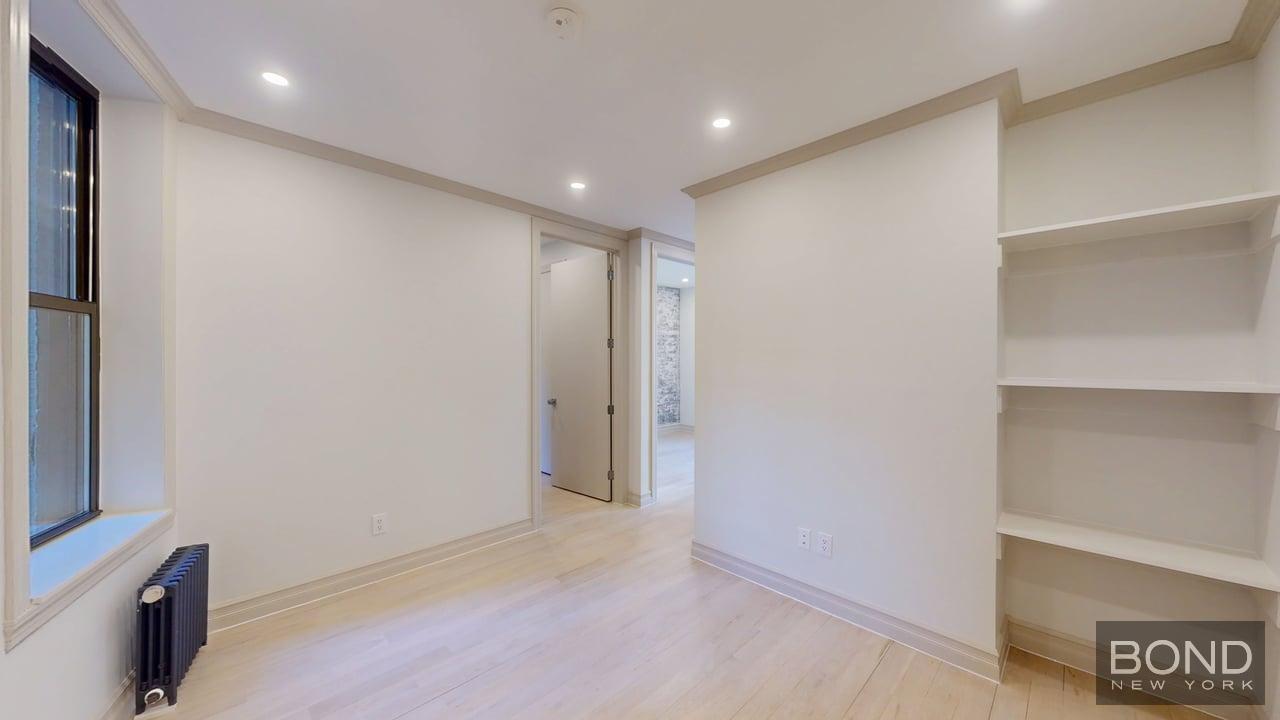 1031 Lorimer Street, Unit 2 Brooklyn, NY 11222 - Photo 6 of 15 a view of hallway