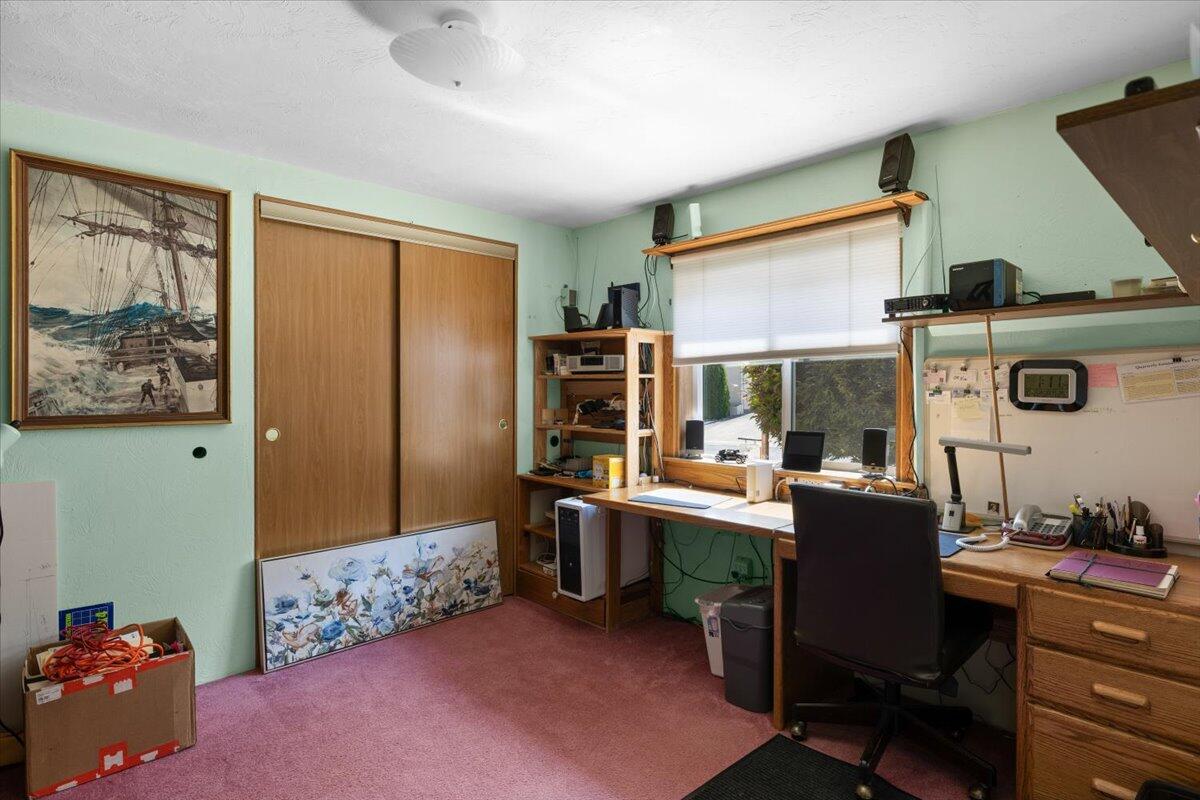 555 Freeman Road, Unit 146 Central Point, OR 97502 - Photo 15 of 21 12-CI_9532