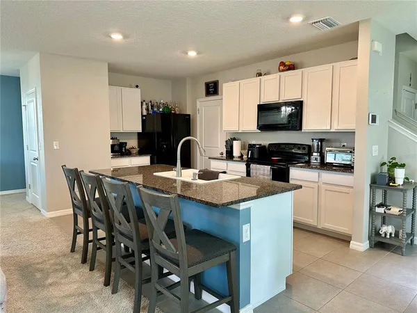 $2,250 | 32860 Brooks Hawk Lane, Wesley Chapel, FL 33543