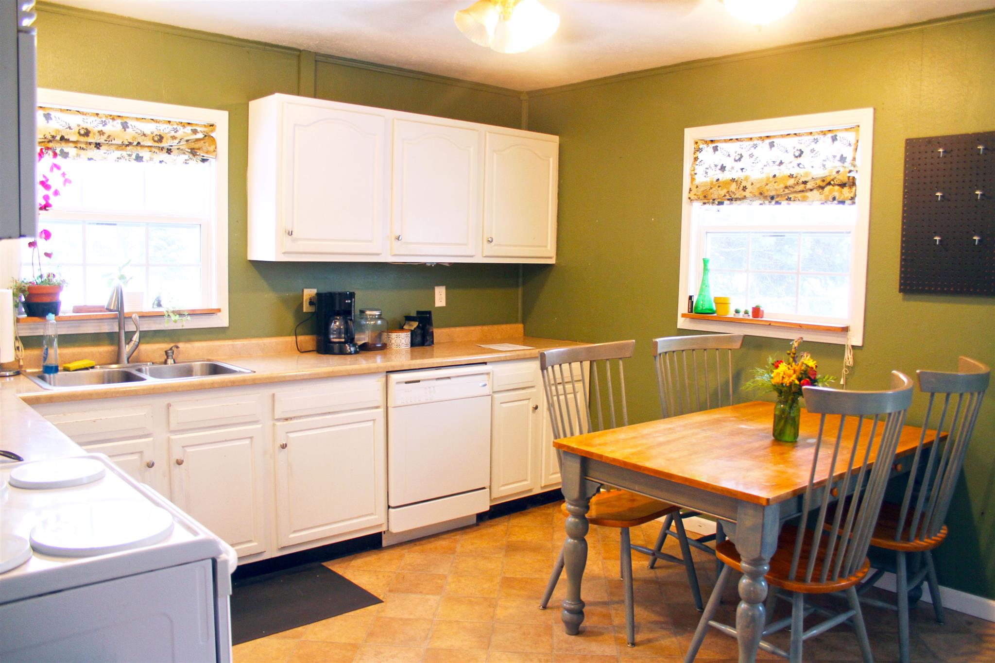 222 North Ridge Road Muncie, IN 47304 - Photo 11 of 21 Gallery Image 11
