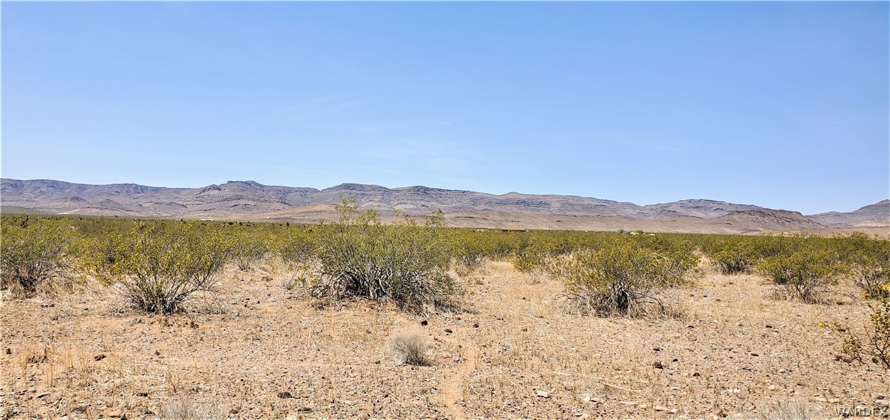 0 North Drake Road Golden Valley, AZ 86413 - Photo 5 of 10 a view of lake and mountain