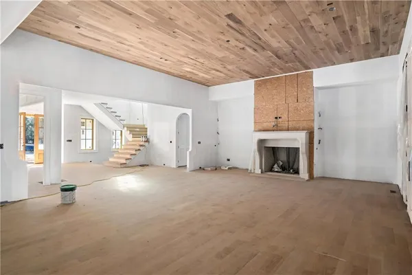 $6,275,000 | 15275 Birmingham Highway, Milton, GA 30004