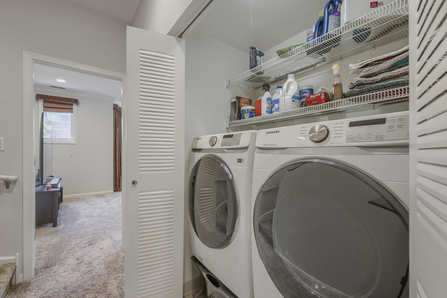 481 North Clinton Street Chicago, IL 60654 - Photo 23 of 34