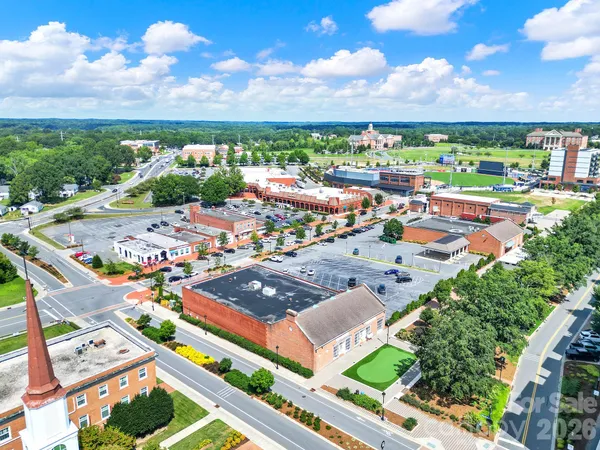 $319,999 | 512 Villa Street, Kannapolis, NC 28083