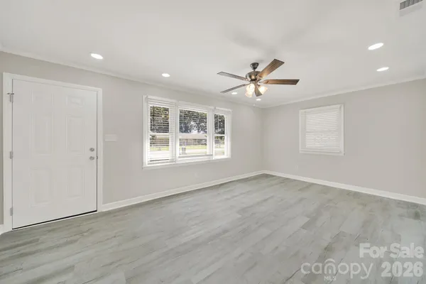 $319,999 | 512 Villa Street, Kannapolis, NC 28083