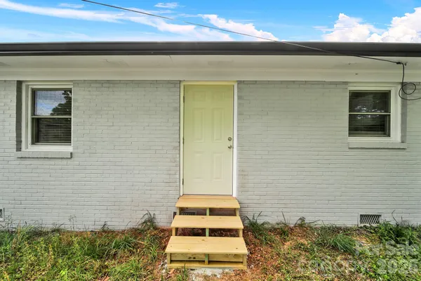 $319,999 | 512 Villa Street, Kannapolis, NC 28083