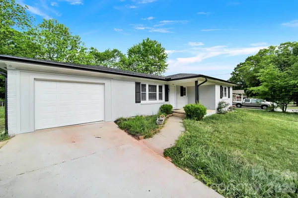 $319,999 | 512 Villa Street, Kannapolis, NC 28083