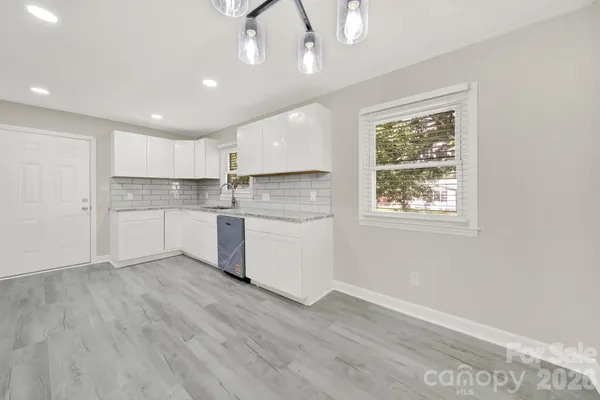 $319,999 | 512 Villa Street, Kannapolis, NC 28083