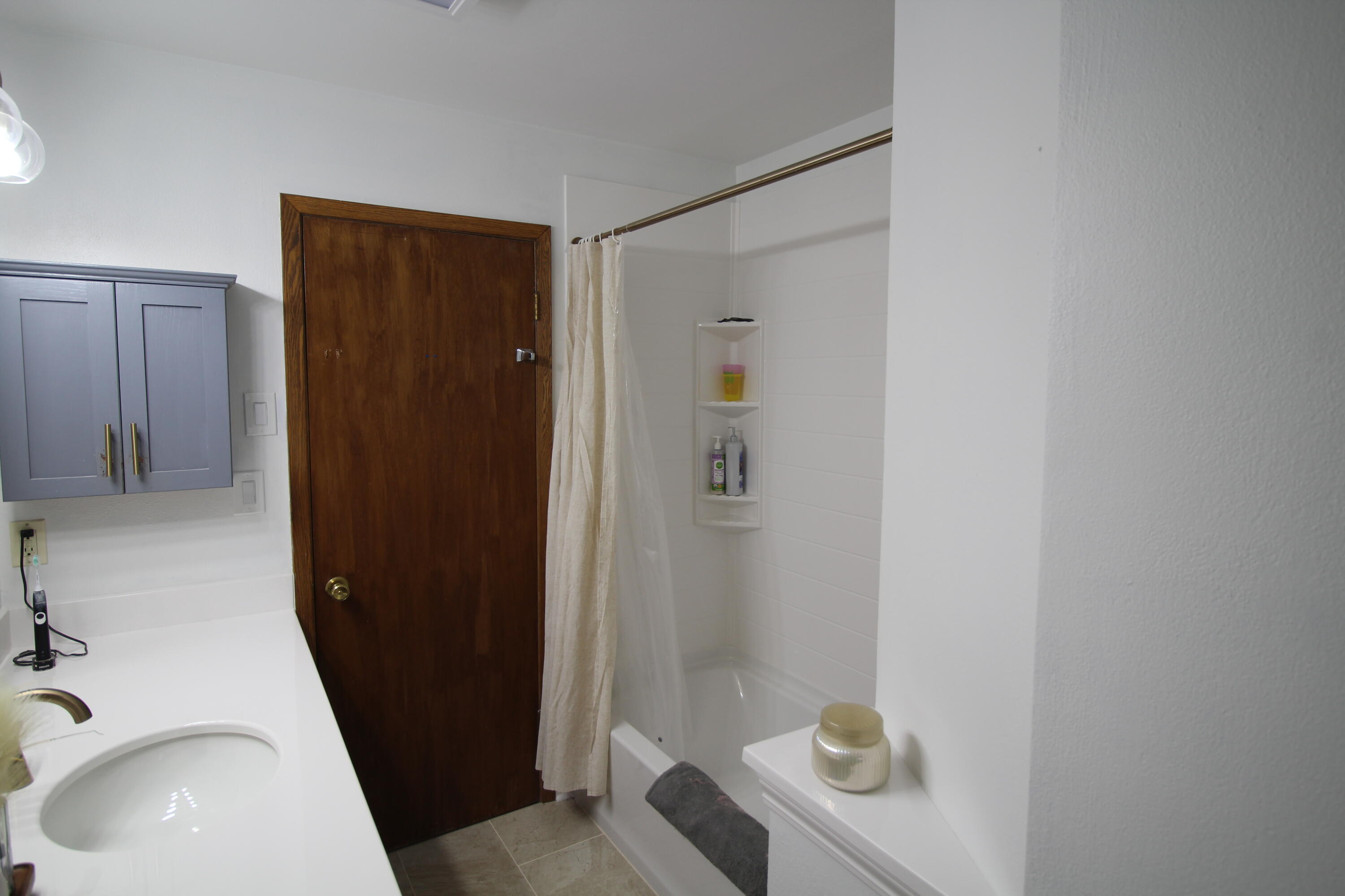 5009 67th Street Kenosha, WI 53142 - Photo 14 of 30 IMG_0396