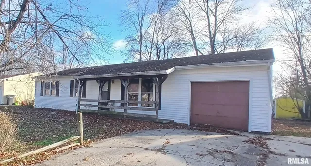 $80,000 | 1105 Bradley Street, Carterville, IL 62918