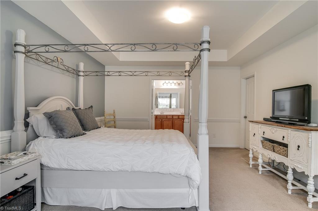 725 Spinning Wheel Point High Point, NC 27265 - Photo 14 of 27 Gallery Image 14