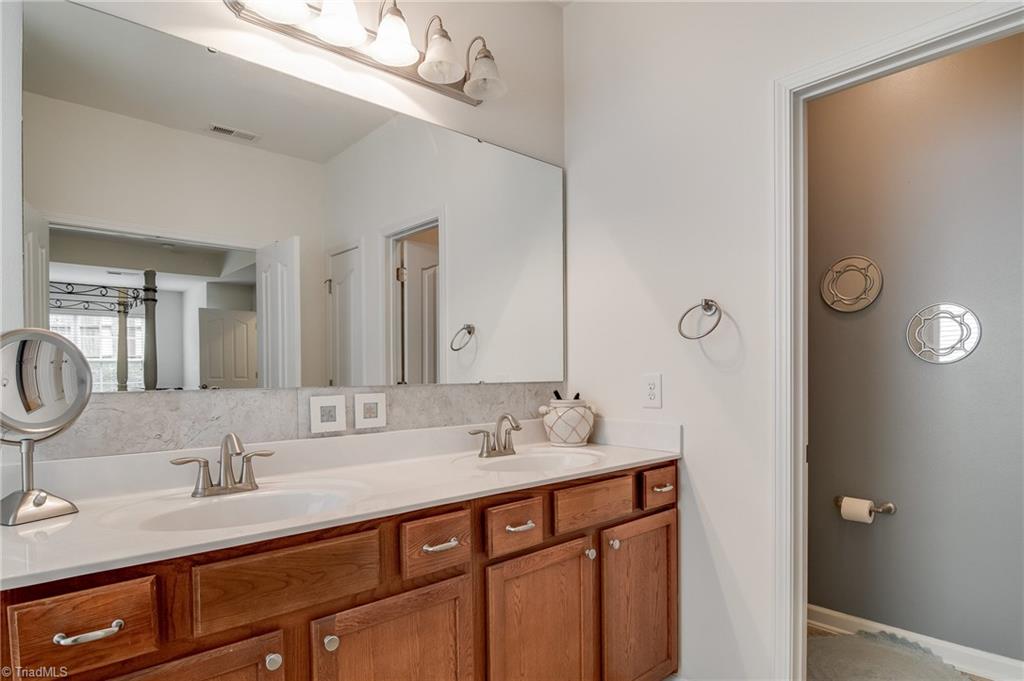 725 Spinning Wheel Point High Point, NC 27265 - Photo 16 of 27 Gallery Image 16