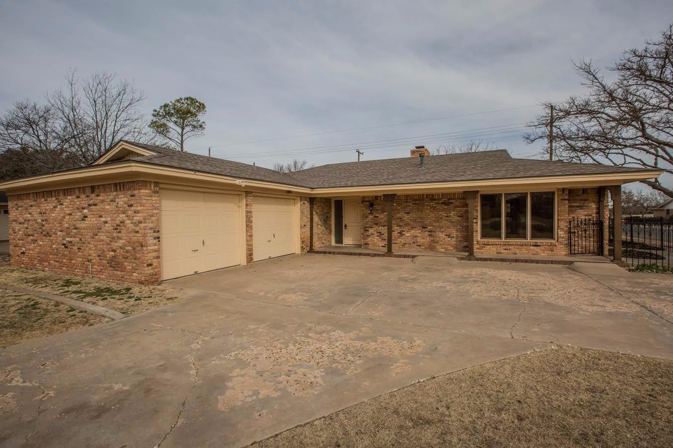 3202 67th Street Lubbock, TX 79413 - Photo 1 of 10 Photo 1