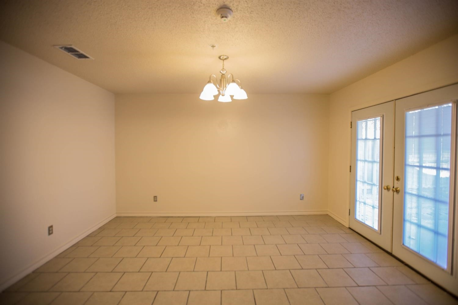 3202 67th Street Lubbock, TX 79413 - Photo 7 of 10 Photo 7