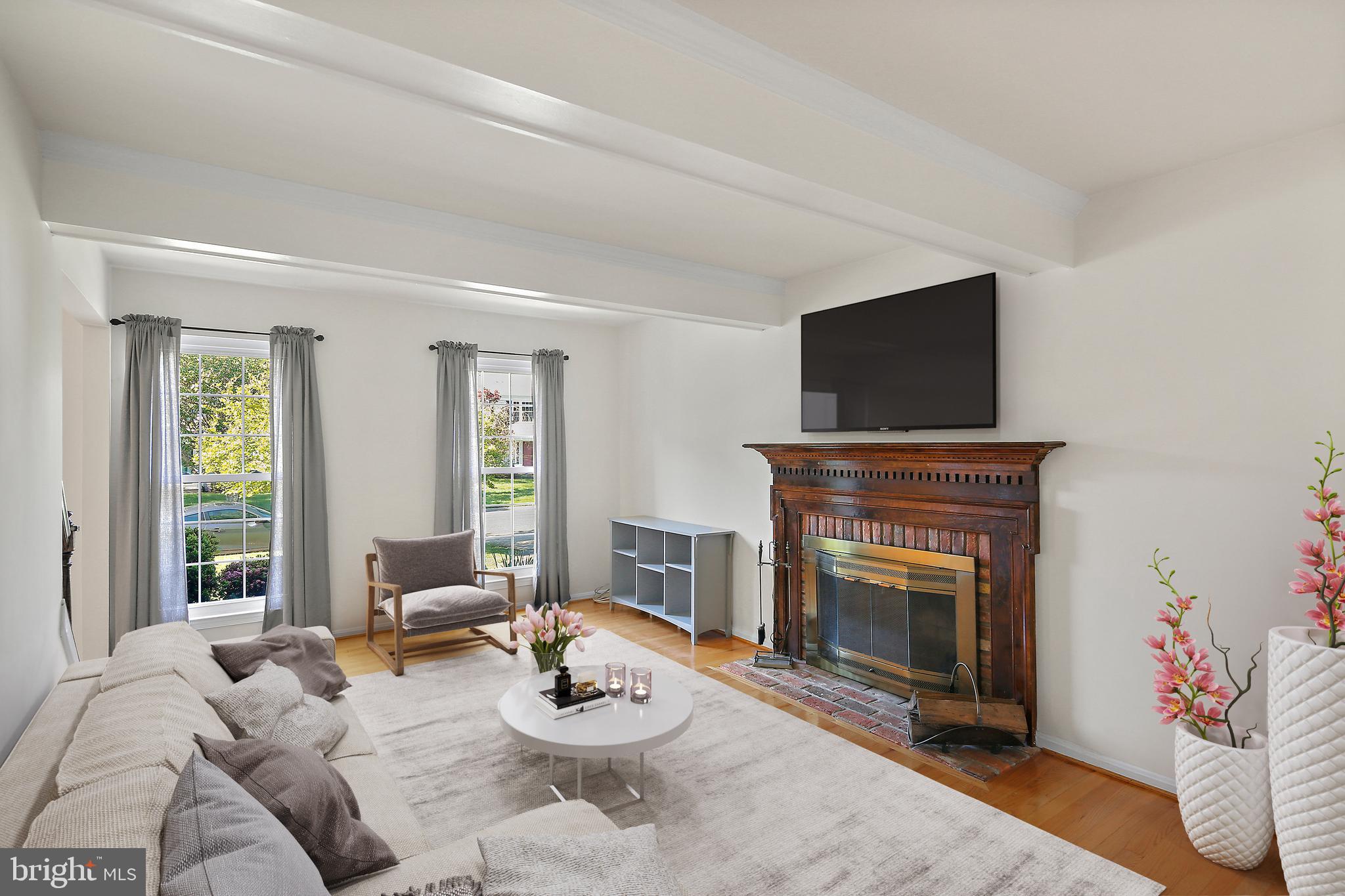 [Virtual Staging]