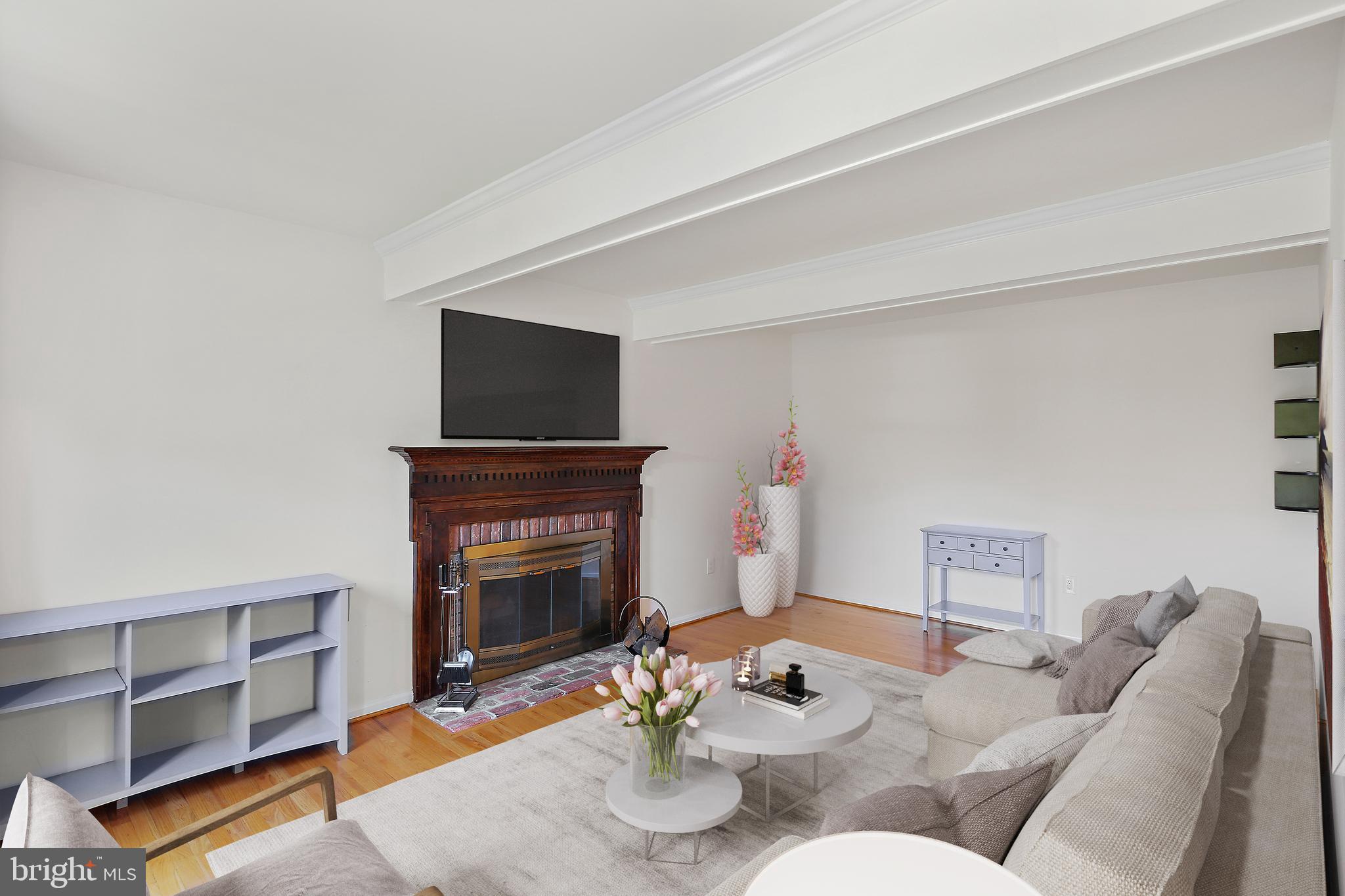 [Virtual Staging]