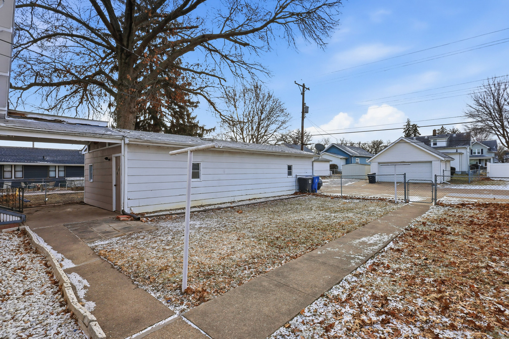 2748 12th Avenue Moline, IL 61265 - Photo 30 of 35 a view of a house with a yard