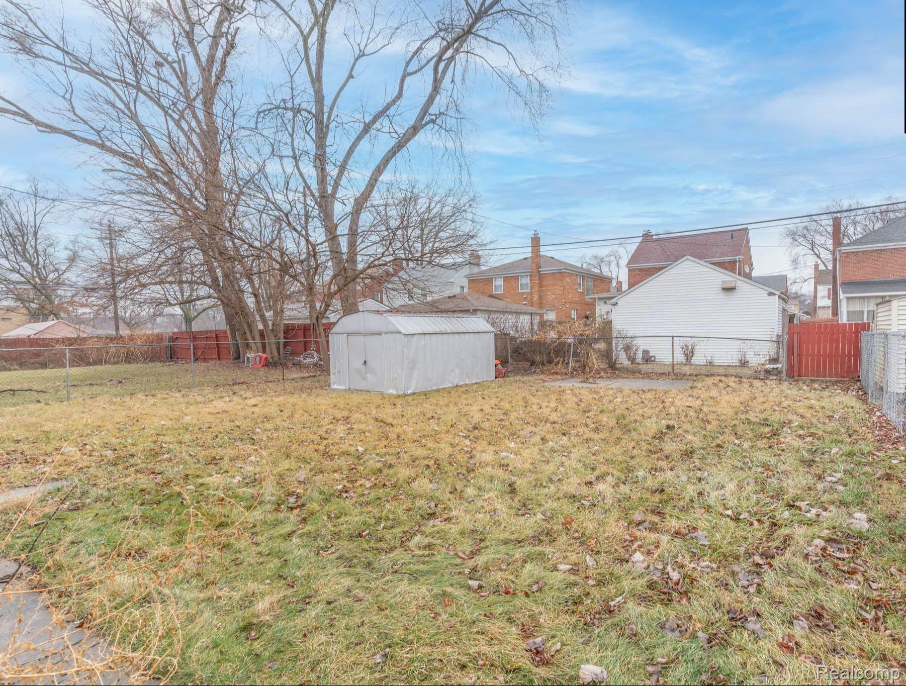 19476 Meyers Road Detroit, MI 48235 - Photo 7 of 20 Gallery Image 7