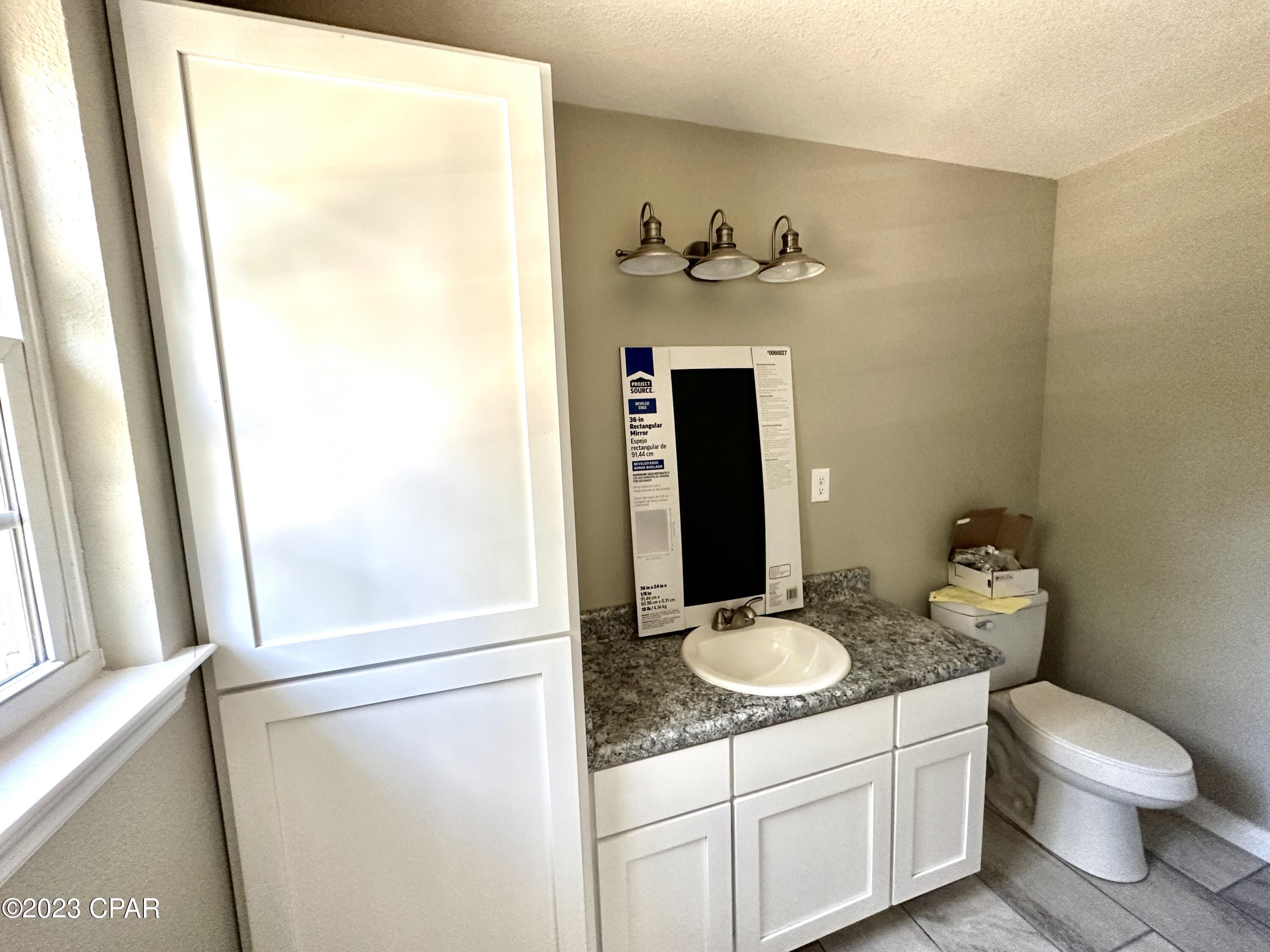 6590 Grande Oak Loop Grand Ridge, FL 32442 - Photo 10 of 16 Gallery Image 10