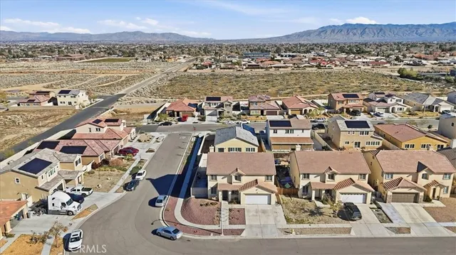 $495,000 | 10673 Palomino Avenue, Hesperia, CA 92345