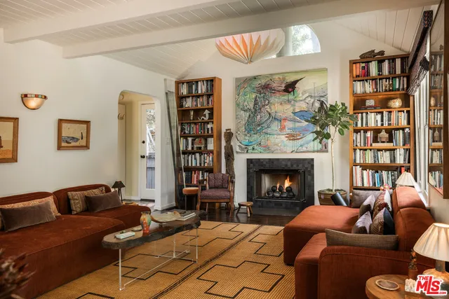 $1,350,000 | 1452 Westerly Terrace, Los Angeles, CA 90026