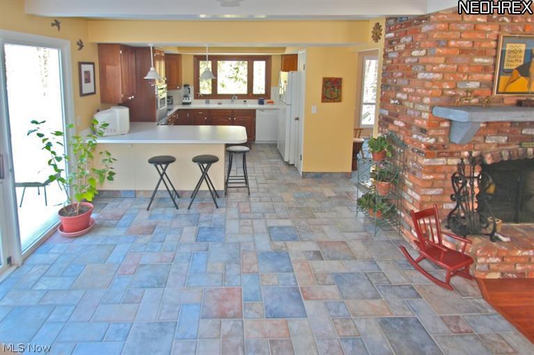 36099 Dorchester Road Gates Mills, OH 44040 - Photo 9 of 14 Gallery Image 9