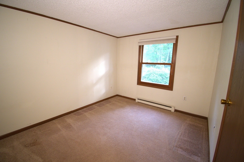270 Sunderland Road, Unit 24 Worcester, MA 01604 - Photo 13 of 27