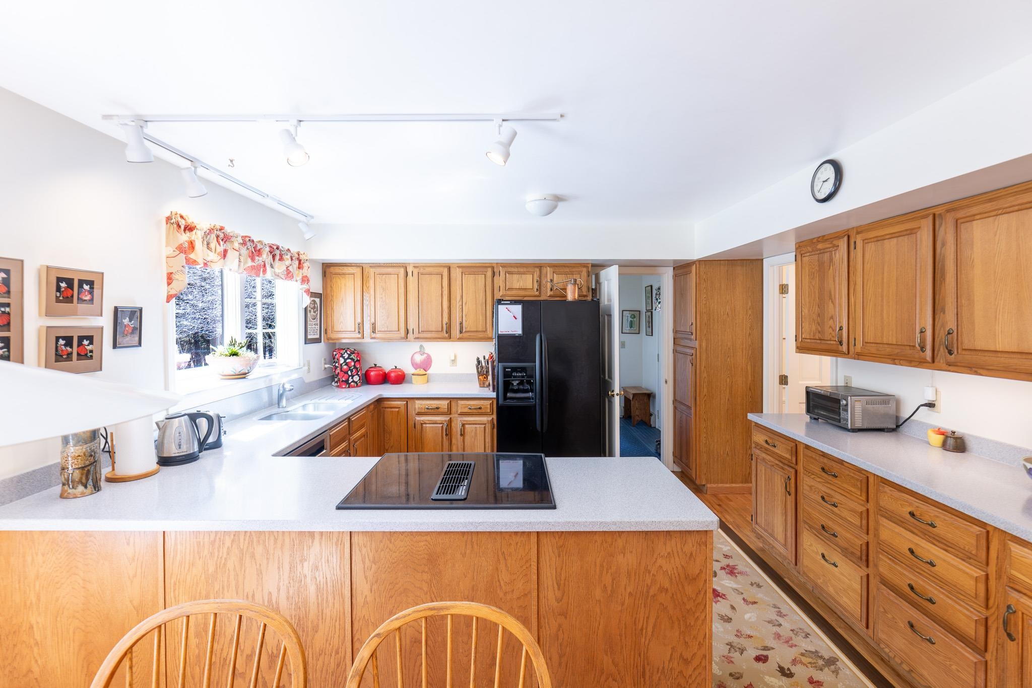 2 Longwood Road Hanover, NH 03755 - Photo 4 of 40 Gallery Image 4