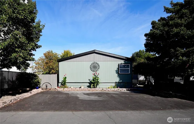 $150,000 | 3211 West Wapato Drive, Unit 1, Moses Lake, WA 98837