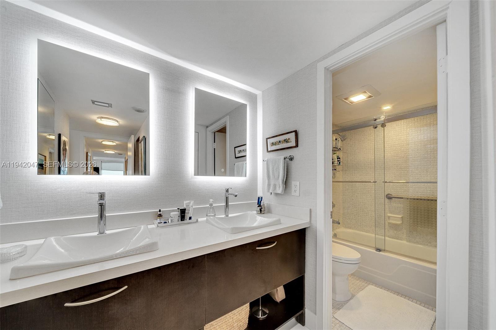 9273 Collins Avenue, Unit 404 Surfside, FL 33154 - Photo 4 of 28