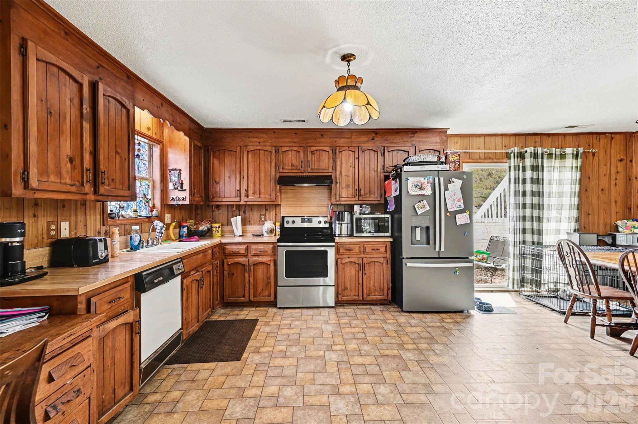 208 McGregor Road Gastonia, NC 28056 - Photo 8 of 36