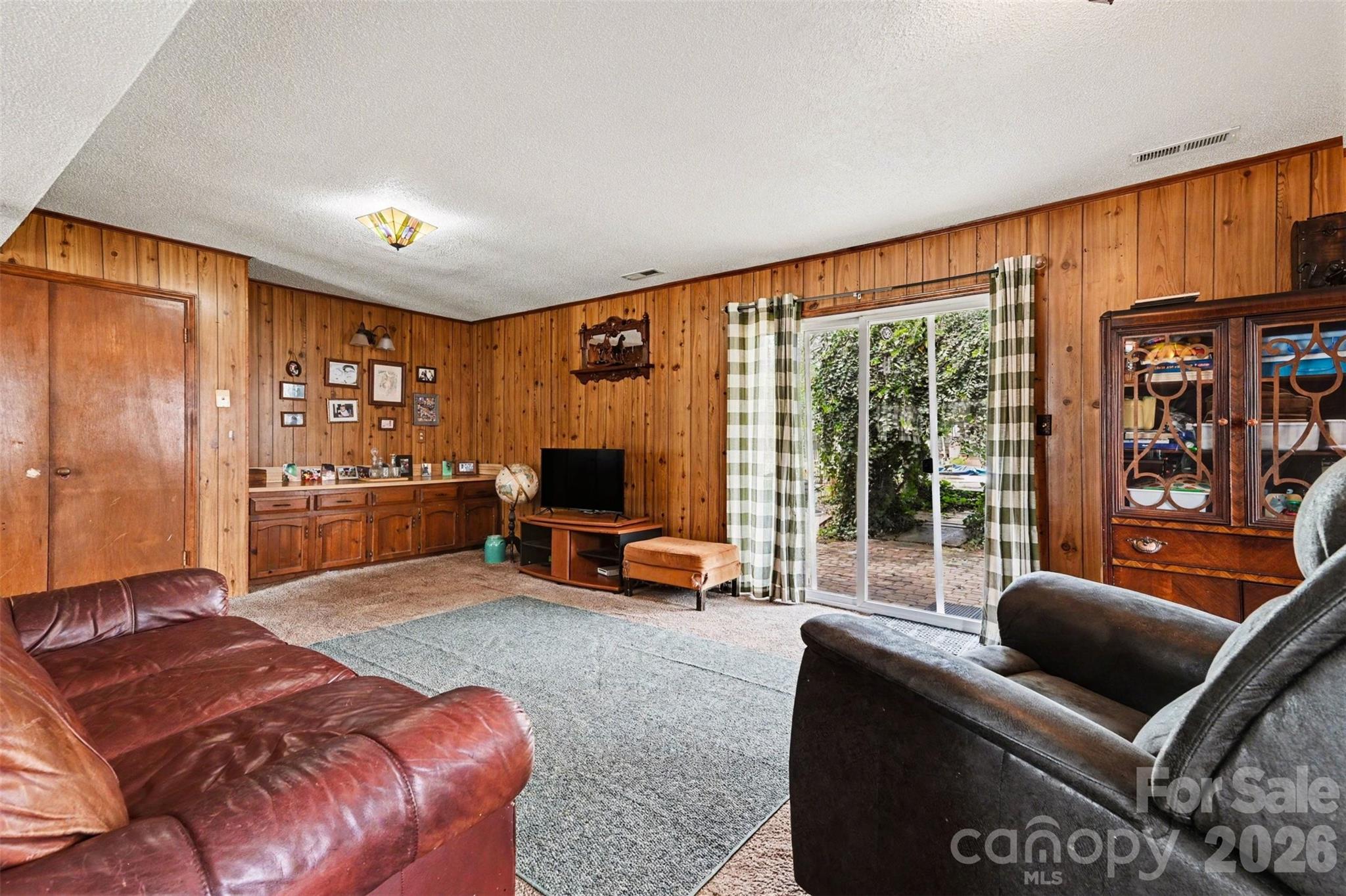 208 McGregor Road Gastonia, NC 28056 - Photo 10 of 36