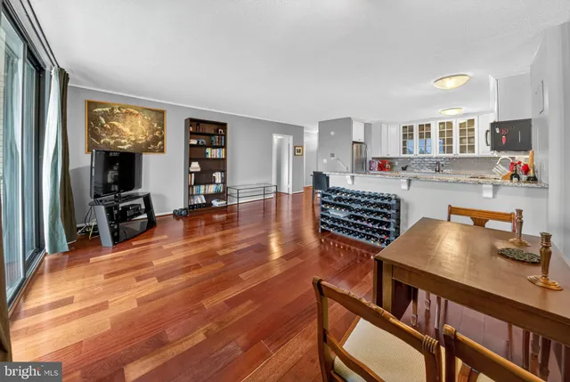 $249,000 | 4242 East-West Highway, Unit 714, Chevy Chase, MD 20815