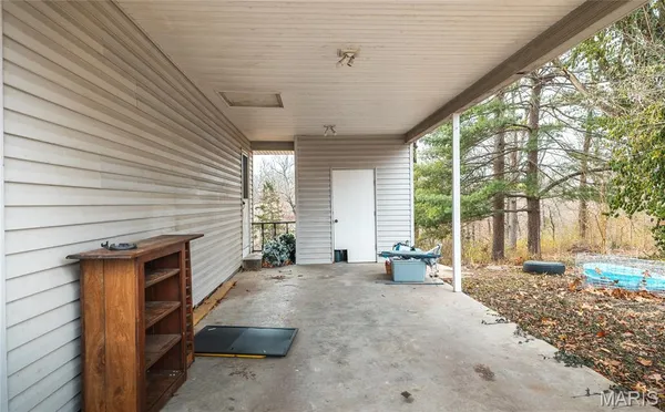 $175,000 | 450 Hillcrest Drive, Bourbon, MO 65441