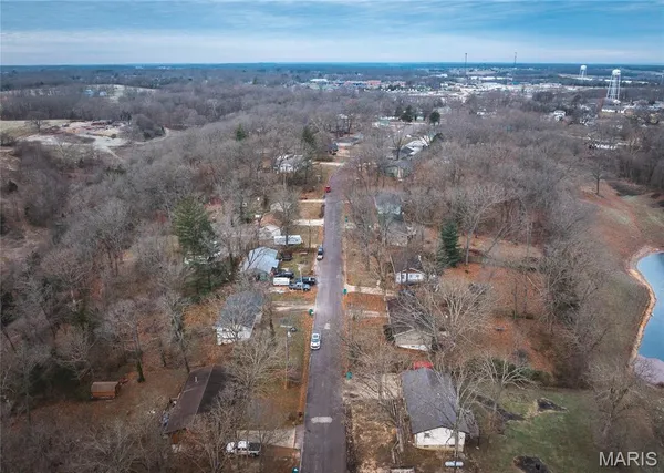 $175,000 | 450 Hillcrest Drive, Bourbon, MO 65441