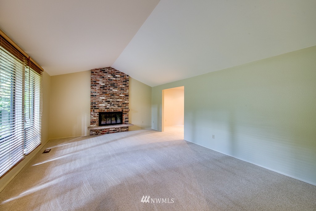 13707 Rocky Ridge Road Northwest Silverdale, WA 98383 - Photo 5 of 25 Gallery Image 5