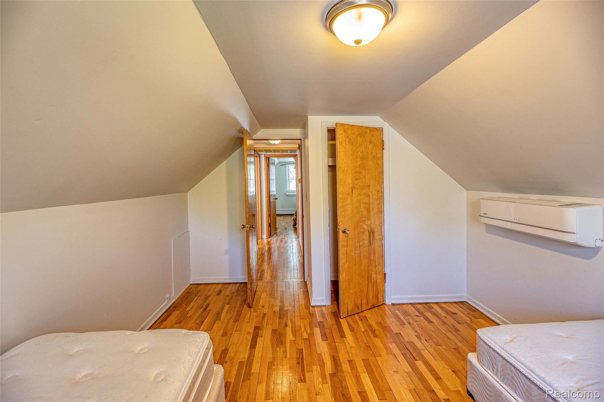 2855 Farmers Creek Road Metamora, MI 48455 - Photo 20 of 51 B58I4000.jpg