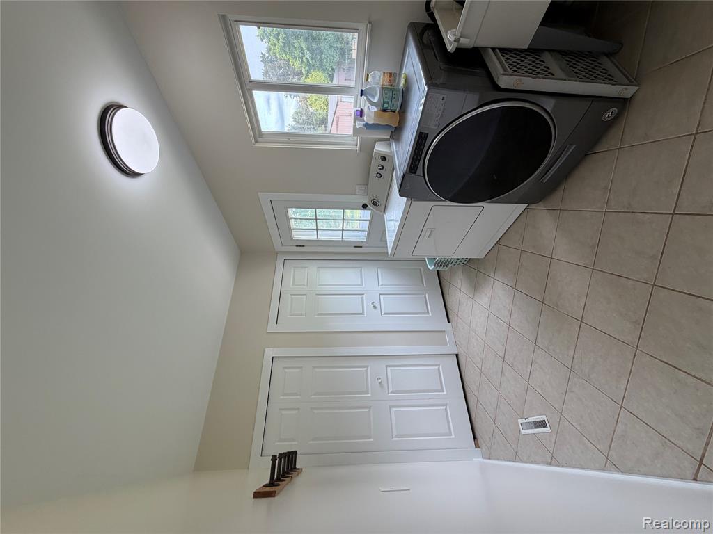2712 North Branch Road North Branch, MI 48461 - Photo 16 of 37