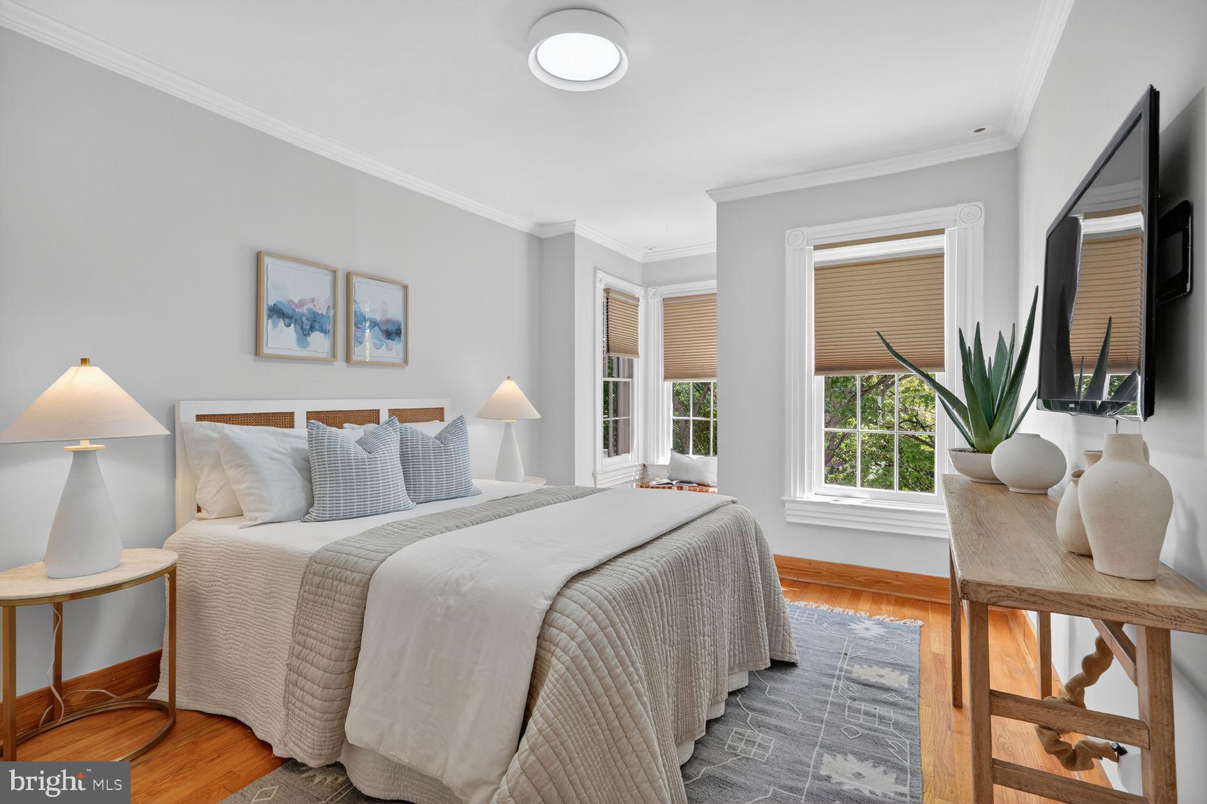 142 D Street Southeast Washington, DC 20003 - Photo 11 of 29 Primary bedroom