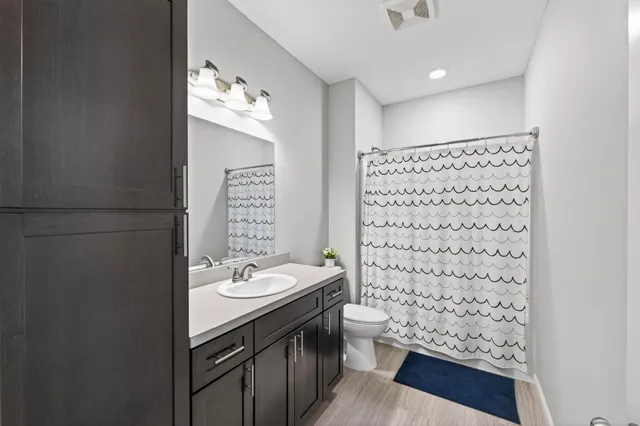 $384,900 | 25919 22nd Street West, Zimmerman, MN 55398