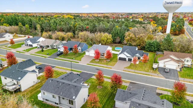 $384,900 | 25919 22nd Street West, Zimmerman, MN 55398