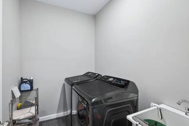 $384,900 | 25919 22nd Street West, Zimmerman, MN 55398