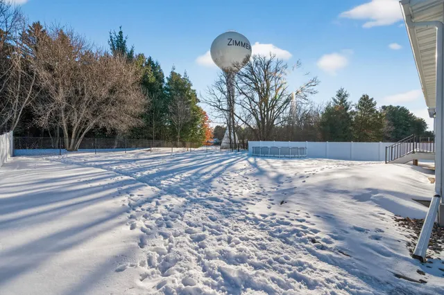 $384,900 | 25919 22nd Street West, Zimmerman, MN 55398