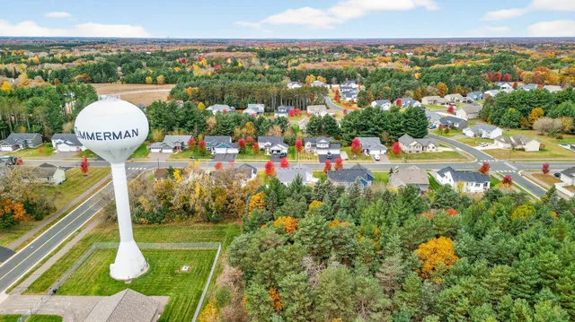 $384,900 | 25919 22nd Street West, Zimmerman, MN 55398