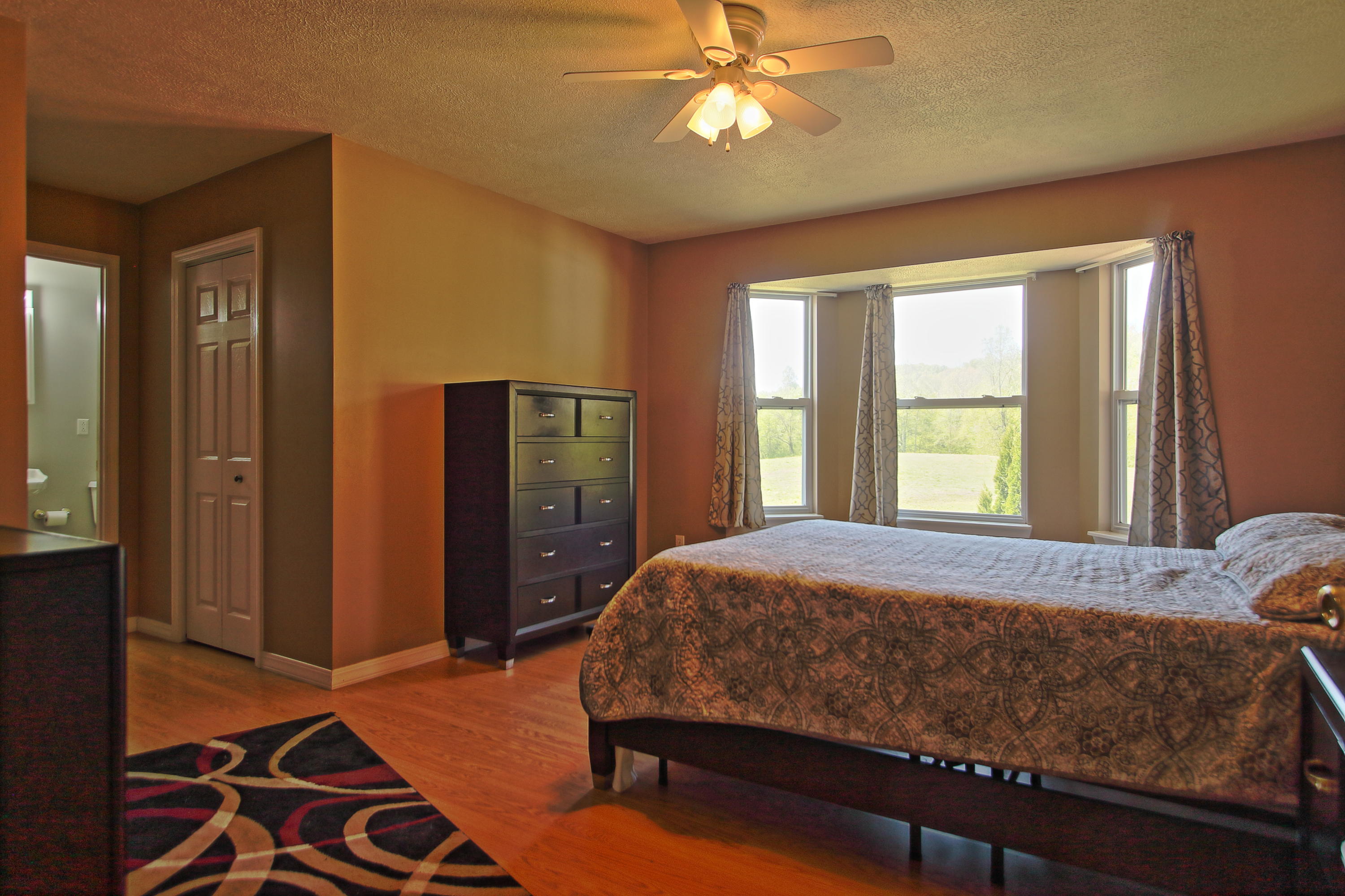 750 Nydeck Road Robbins, TN 37852 - Photo 12 of 40 n50