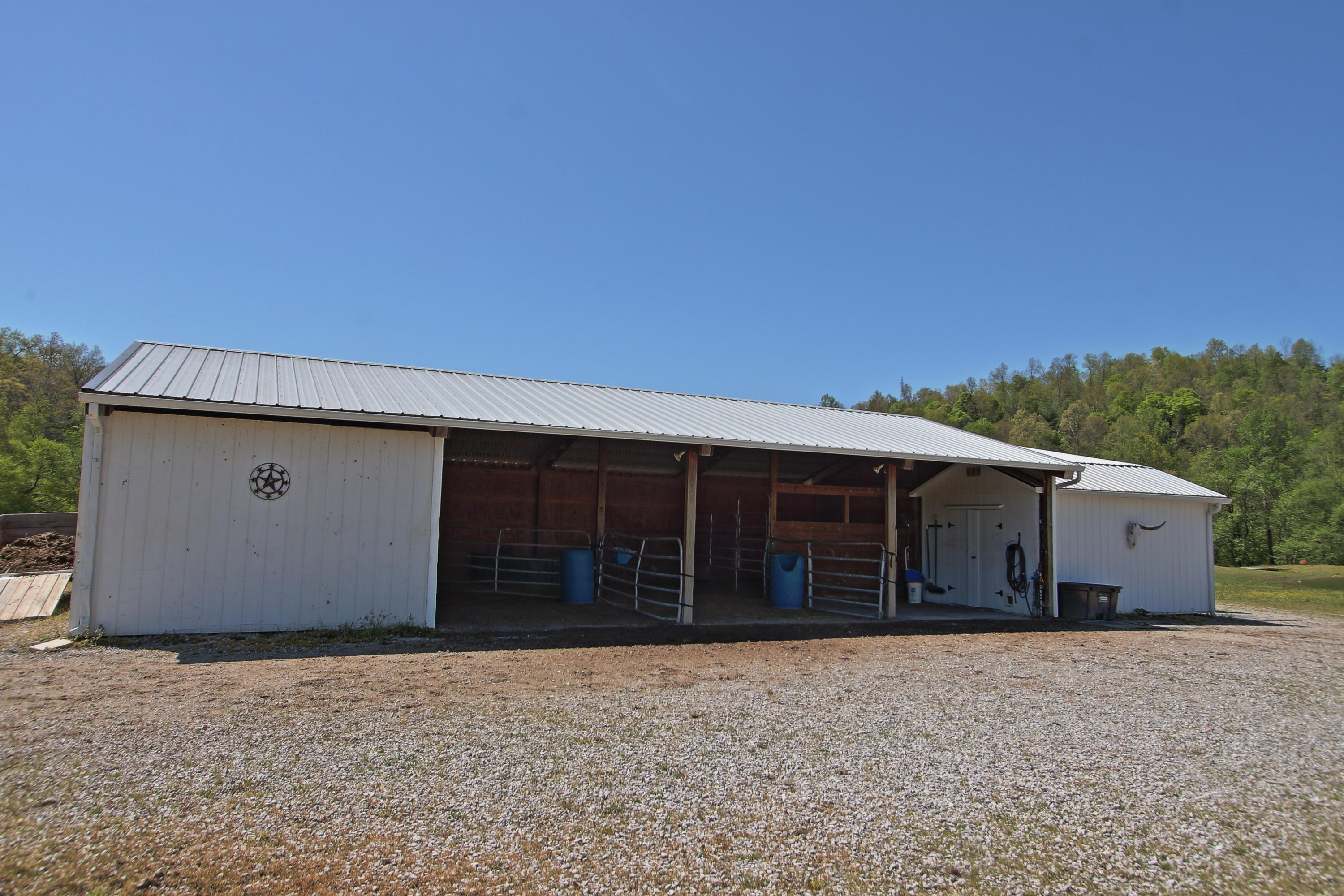 750 Nydeck Road Robbins, TN 37852 - Photo 22 of 40 n26