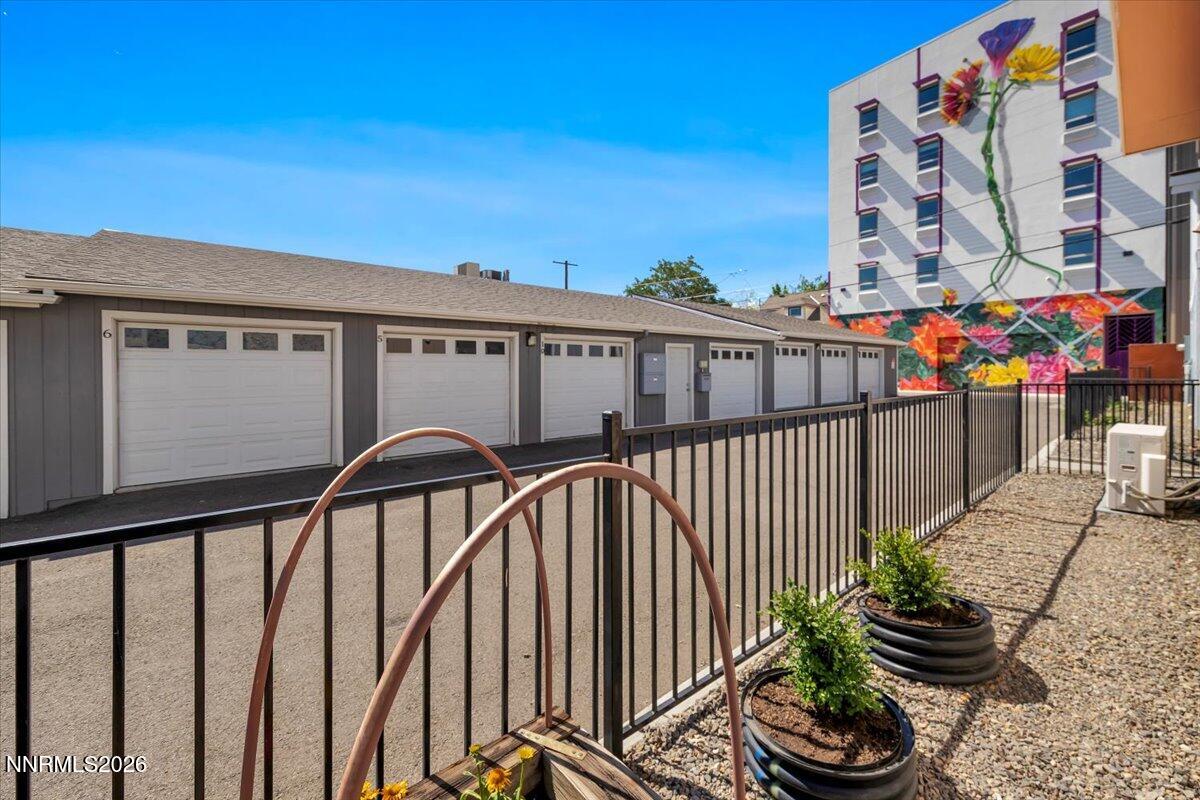 885 Ryland Street Reno, NV 89502 - Photo 33 of 50 32-032