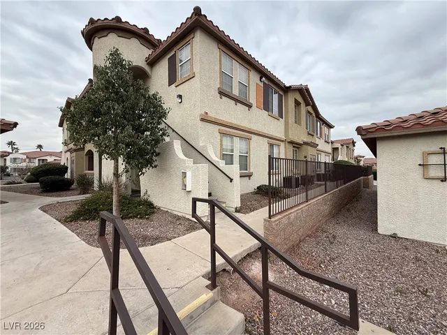 $289,999 | 50 Aura De Blanco Street, Unit 11104, Henderson, NV 89074