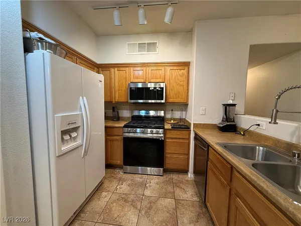 $274,990 | 50 Aura De Blanco Street, Unit 11104, Henderson, NV 89074