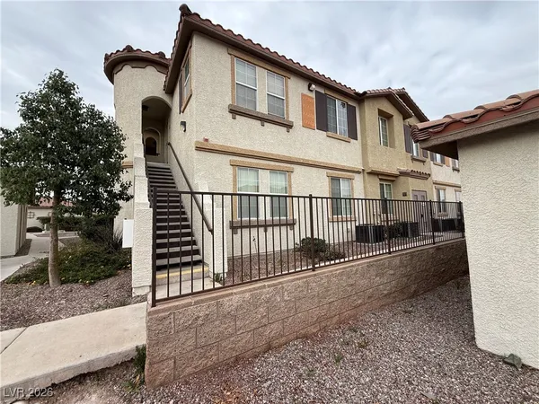 $274,990 | 50 Aura De Blanco Street, Unit 11104, Henderson, NV 89074